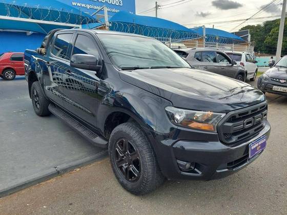 FORD RANGER 2.2 XLS 4X2 CD 16V DIESEL 4P AUTOMÁTICO FORD RANGER 2.2 XLS 4X2 CD 16V DIESEL 4P AUTOMÁTICO
